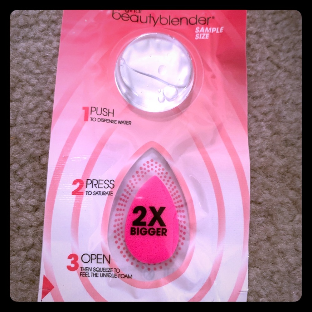 beautyblender sponge